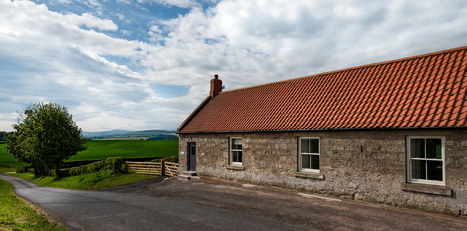 Wild-Plum-Holiday Cottage-Lookout-South